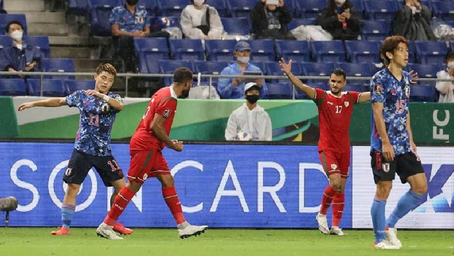 Nhật Bản lép vế trước Oman ở vòng loại World Cup: Đá sân nhà, sút ít hơn, phạm lỗi nhiều hơn