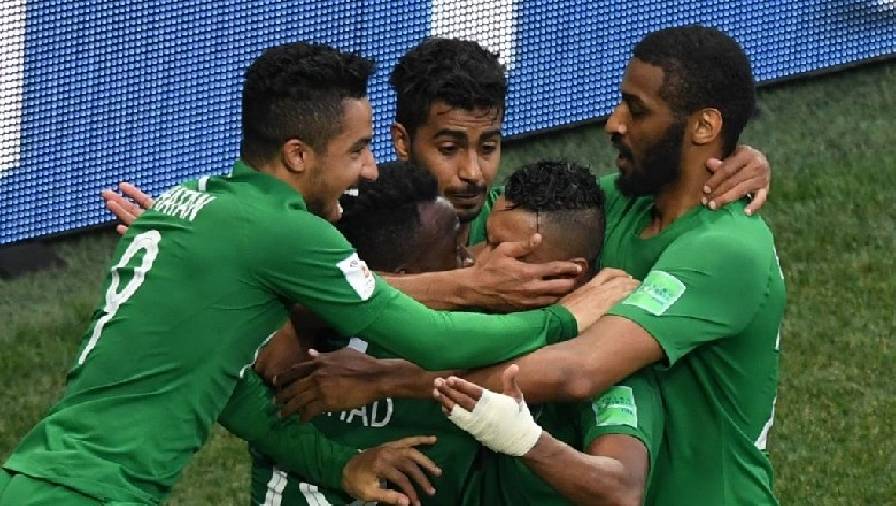 Tại sao cầu thủ Saudi Arabia không chơi bóng ở nước ngoài?
