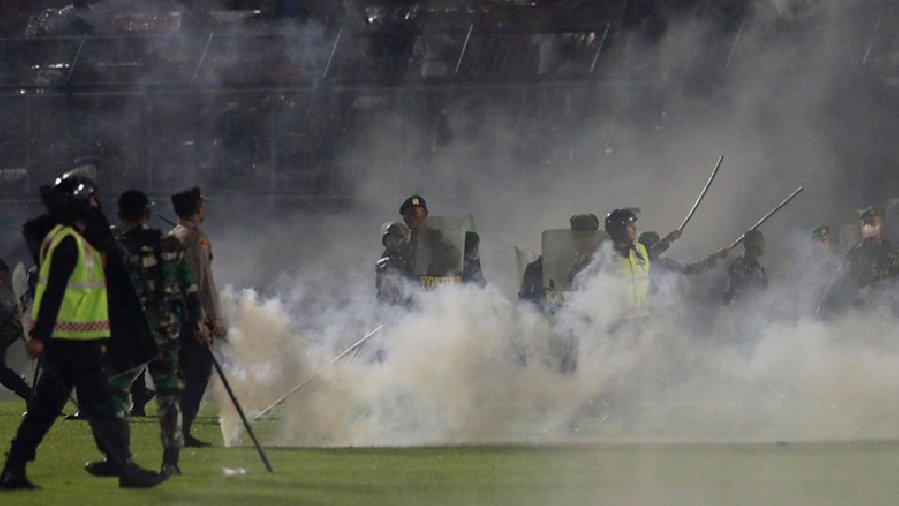 Top 10 thảm họa nhiều thương vong nhất lịch sử bóng đá: Bạo loạn Indonesia xếp thứ 2