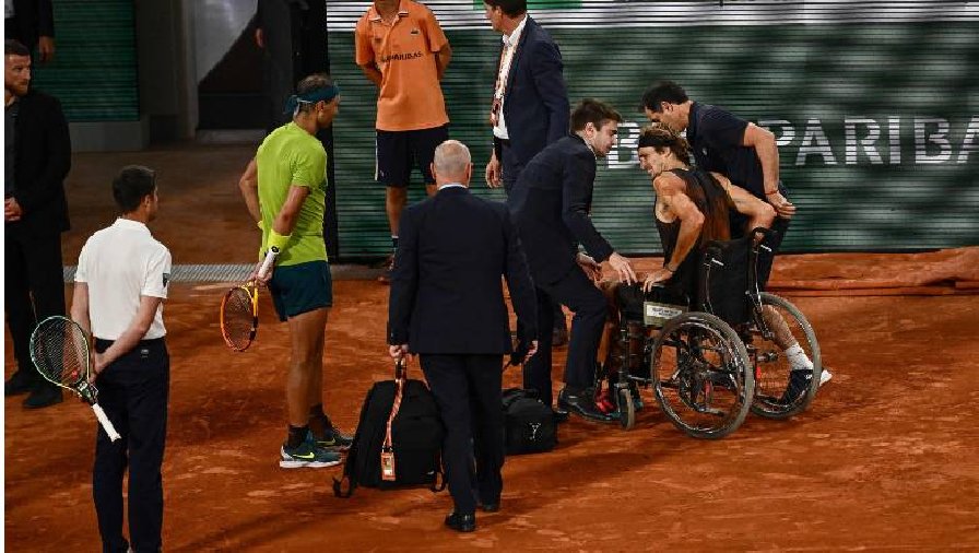 Zverev chấn thương nặng sau nỗ lực cứu bóng, Nadal vào thẳng Chung kết Roland Garros 2022