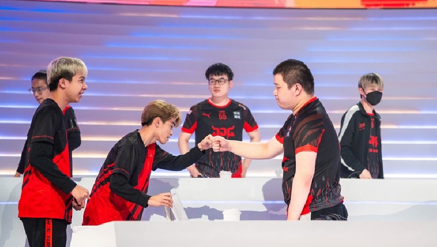 Icons Global Championship 2022: Team Flash hủy diệt JD Gaming, giành vé vào bán kết