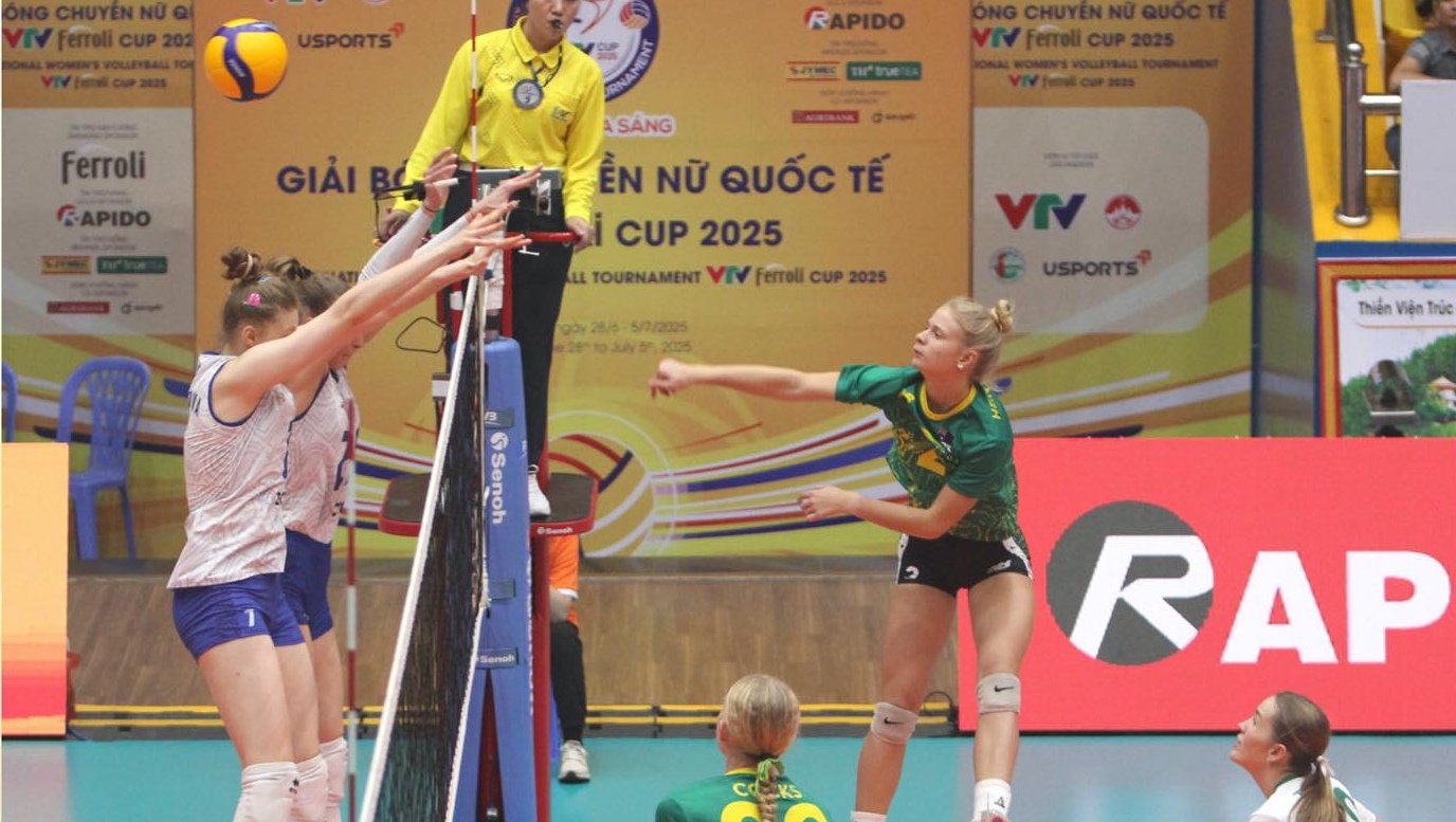 Đội bóng nước Nga 'đè bẹp' Australia, thẳng tiến bán kết VTV Cup 2025