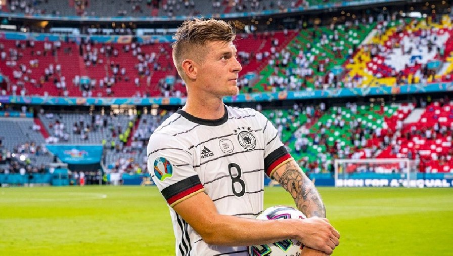 ĐT Đức cố thuyết phục Kroos ‘quay xe’, tham dự World Cup 2022
