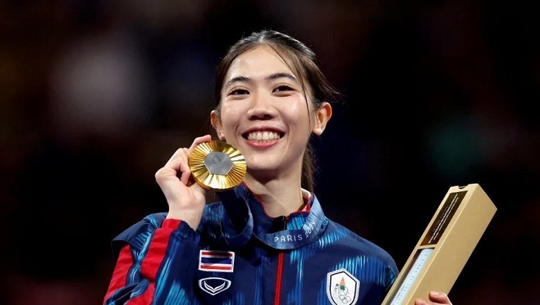 Vé chung kết lượt về ASEAN Cup 2024 khan đến nỗi VĐV 2 lần giành HCV Olympic cũng phải lên mạng săn lùng