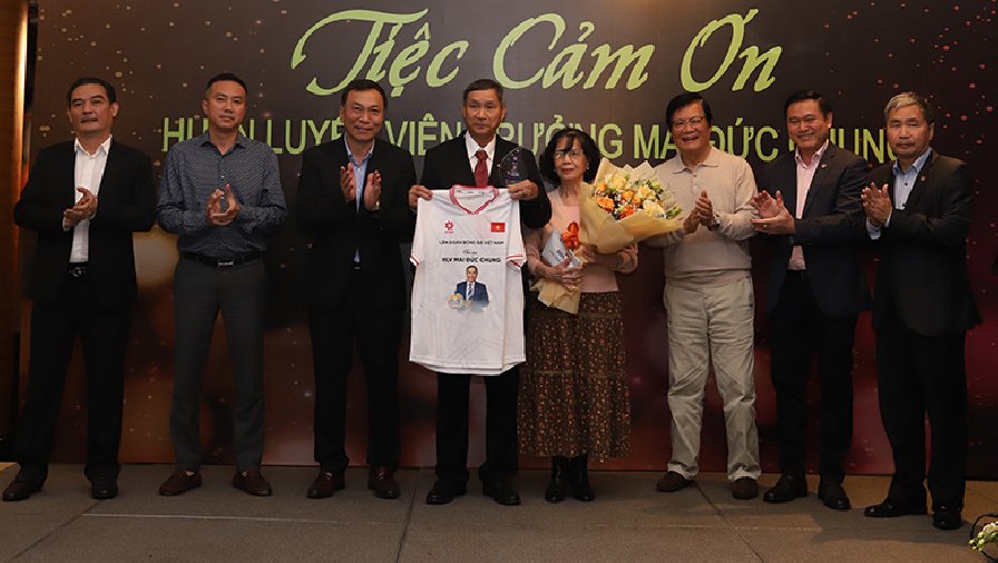 VFF tri ân cựu HLV trưởng ĐT nữ Việt Nam Mai Đức Chung