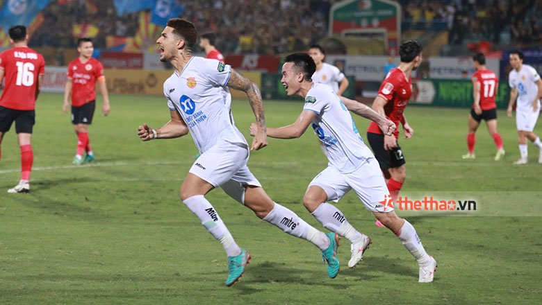 Kết quả bóng đá CAHN vs Nam Định: Sai lầm tai hại, hình bóng tân vương