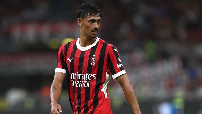Cầu thủ gốc Indonesia Tijjani Reijnders gia nhập Man City với giá 59 triệu bảng