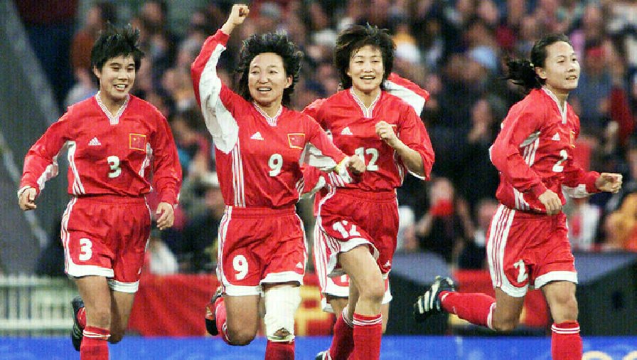 Khoảnh khắc World Cup nữ: Sự bùng nổ của Cầu thủ thế kỷ Sun Wen