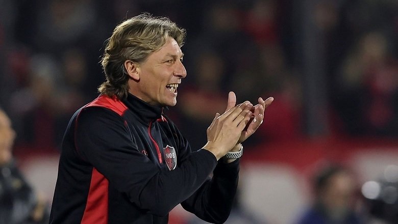‘Máy chém’ một thời của MU bất ngờ đầu quân cho đại kình địch Arsenal