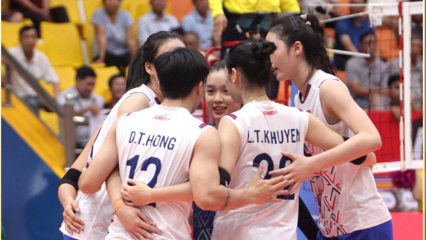 Tuyển bóng chuyền trẻ Việt Nam thắng sốc đội bóng Trung Quốc ở VTV Cup 2025