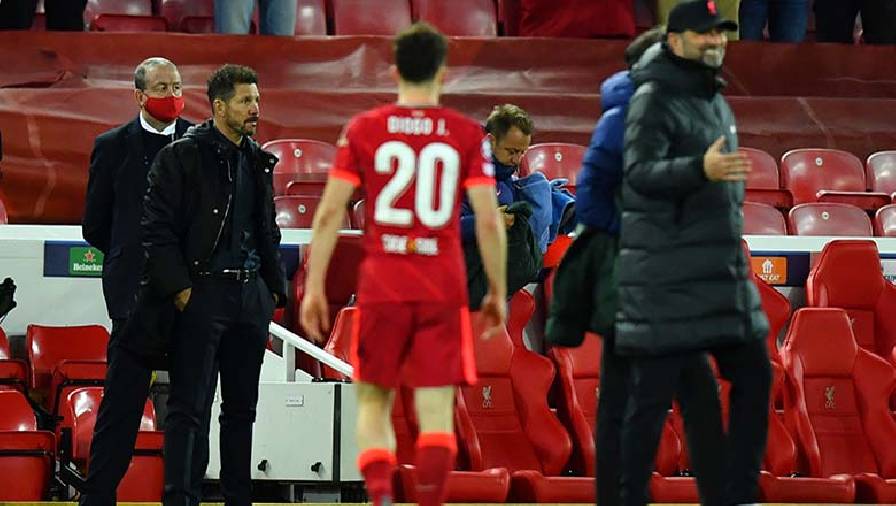 Diego Simeone lần thứ 2 từ chối bắt tay Jugen Klopp