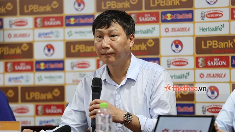 Báo Hàn Quốc: Nếu không thể hiện tốt ở ASEAN Cup 2024, HLV Kim Sang Sik sẽ bị sa thải