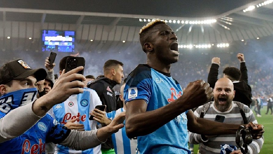 Napoli vô địch Serie A lần đầu tiên sau 33 năm