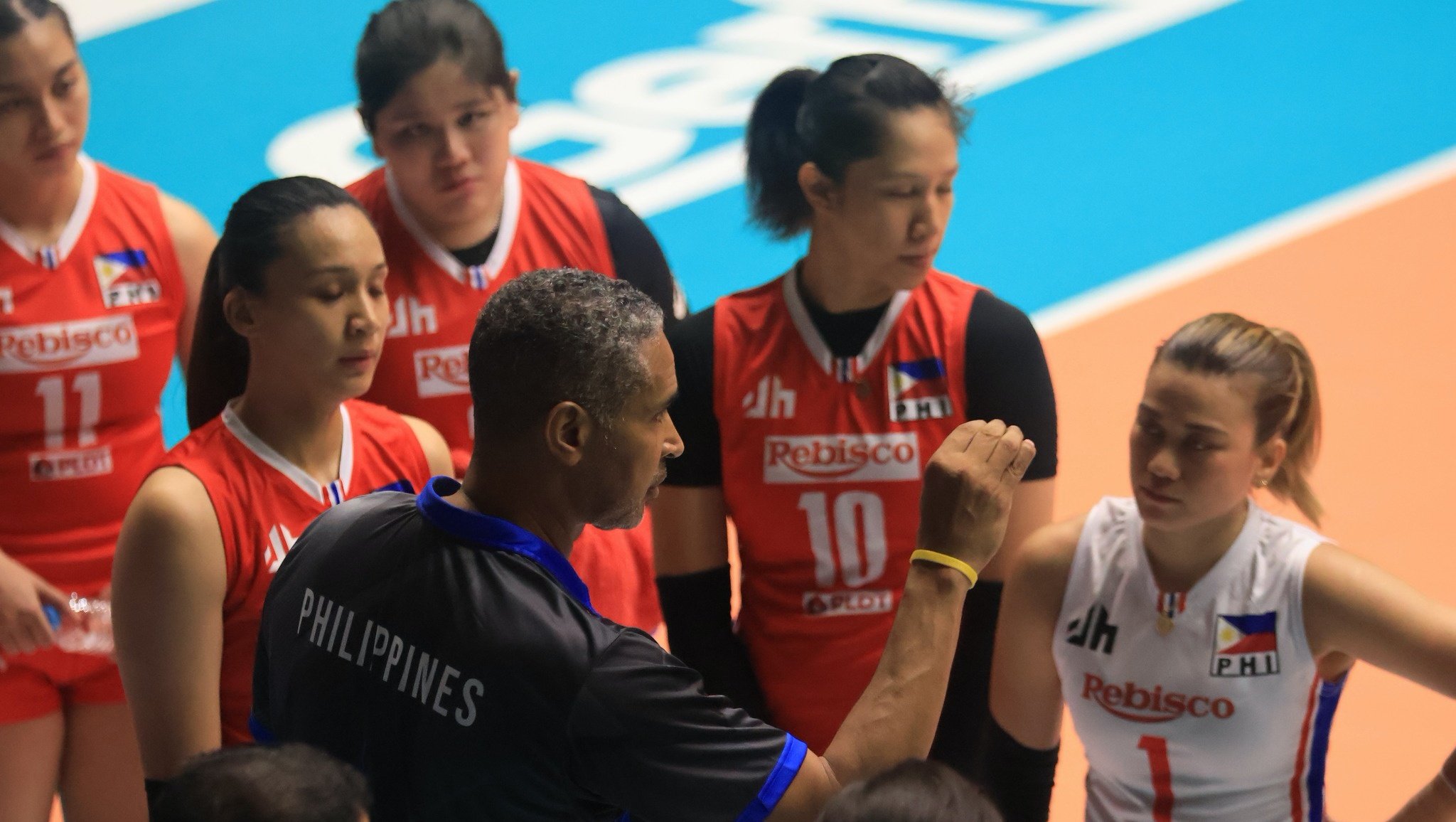 Đăng cai AVC Challenge Cup 2024, tuyển bóng chuyền nữ Philippines vẫn 'bặt vô âm tín'