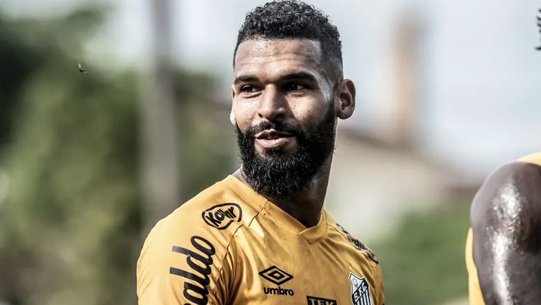 Hà Nội FC chiêu mộ ngoại binh đắt nhất lịch sử CLB, được định giá gần 30 tỷ