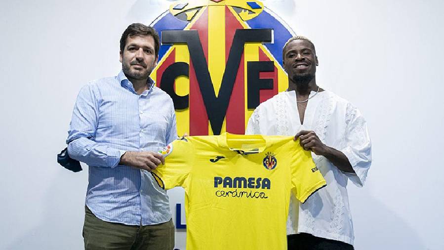 Serge Aurier gia nhập Villarreal, có được đăng ký thi đấu đá với MU ở cúp C1 không?