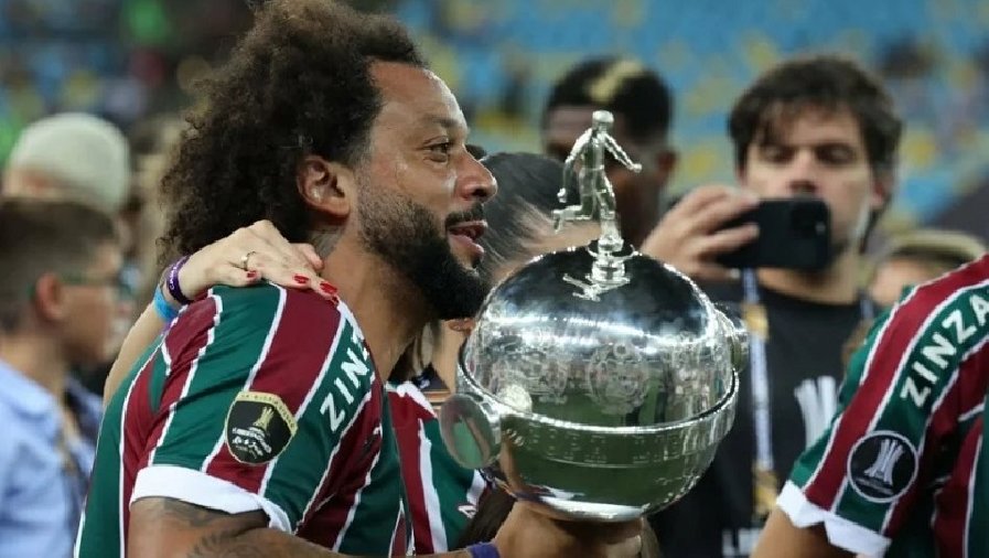 Marcelo vô địch Cúp C1 Nam Mỹ, giành danh hiệu thứ 30 trong sự nghiệp