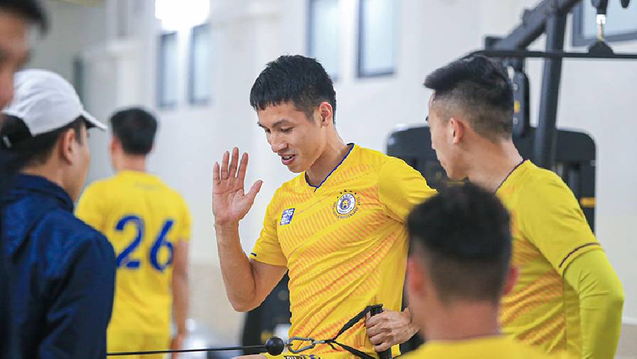 Hùng Dũng trở lại tập luyện ở CLB Hà Nội sau khi lỡ hẹn với AFF Cup 2021 
