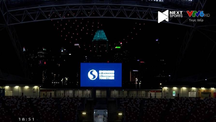 Lễ khai mạc AFF Cup 2021: 300 drone hóa quốc kỳ từng đội tuyển đầy biến ảo