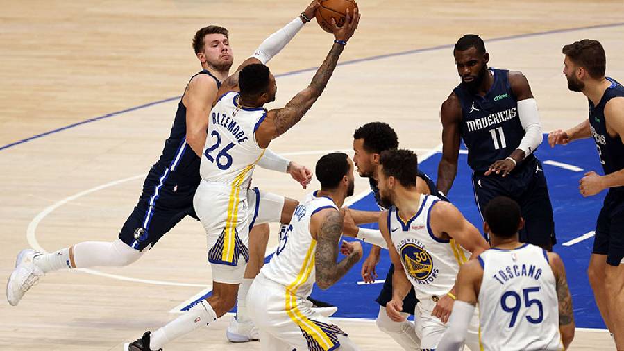 Lịch NBA 2021/22 hôm nay 6/1: Warriors, Jazz củng cố top đầu miền Tây