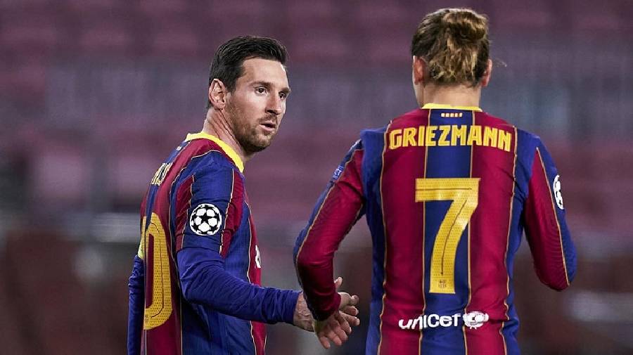 Tin chuyển nhượng tối 6/7: Griezmann thành 'vật tế thần' vì Messi, Lingard ra điều kiện cho West Ham