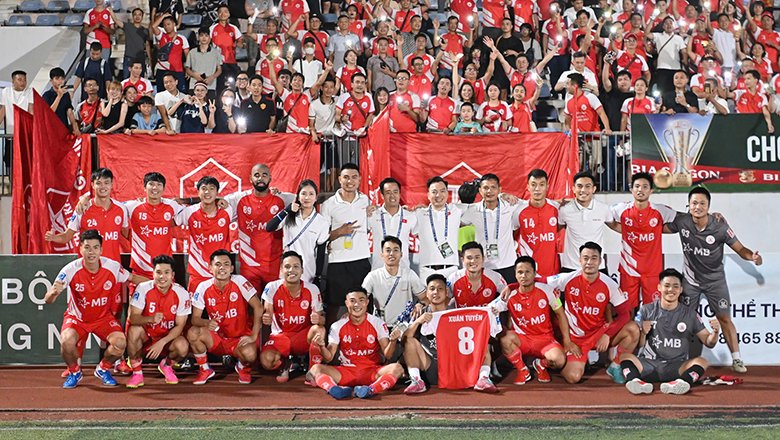 Vòng 10 HPL-S12: Thiên Khôi FC soán ngôi Đại Từ, giành chức vô địch sớm một vòng đấu