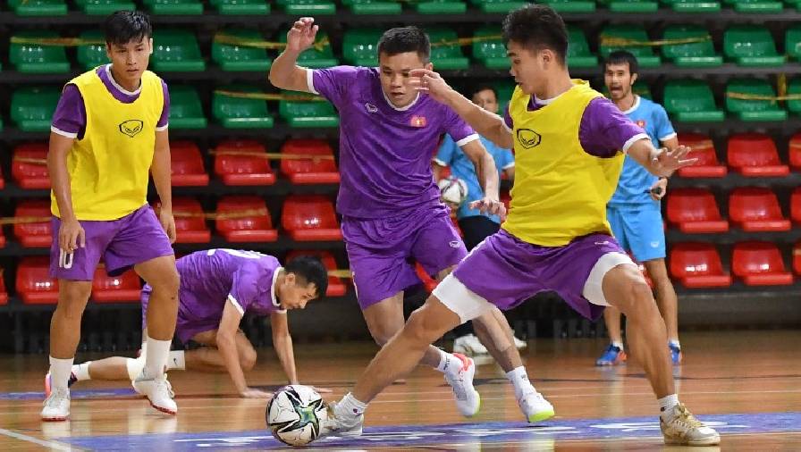 ĐT futsal Việt Nam tập buổi đầu tiên tại Lithuania, đá giao hữu với Morocco vào tối nay
