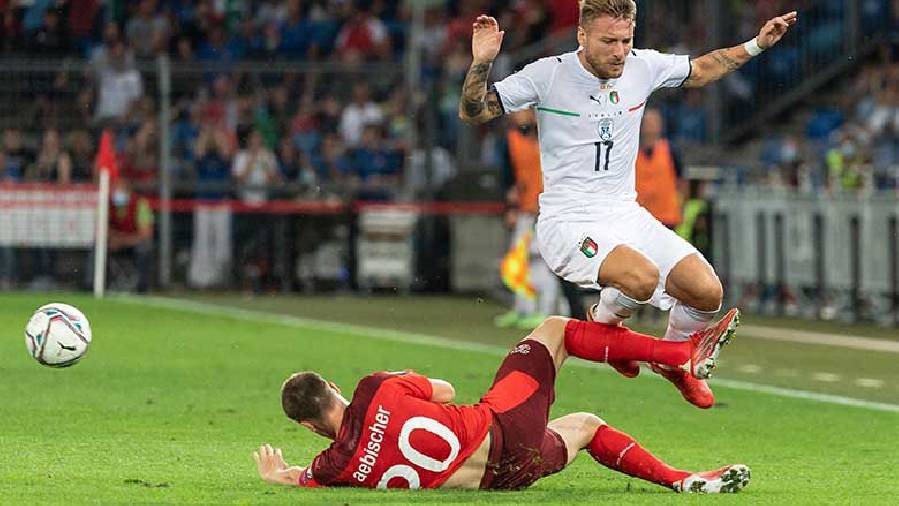 Video bàn thắng Thụy Sĩ vs Italia: Jorginho lại hỏng penalty, Italia vẫn lập kỷ lục bất bại