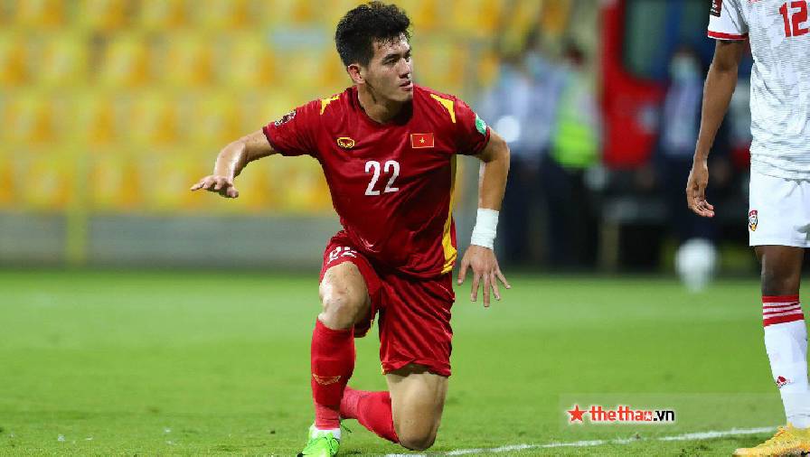 Tiến Linh lọt top 6 cầu thủ đáng xem nhất bảng B vòng loại World Cup 2022 của AFC