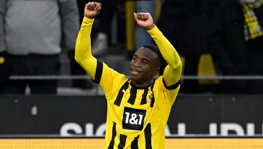 Thần đồng 17 tuổi của Dortmund lập kỷ lục, sáng cửa dự World Cup 2022 với ĐT Đức