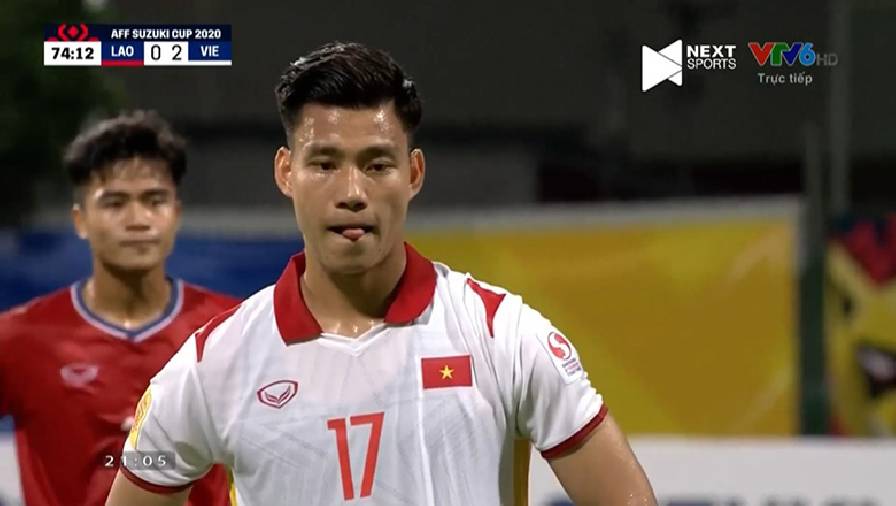 Văn Thanh lần đầu đá trượt penalty trong màu áo ĐT Việt Nam