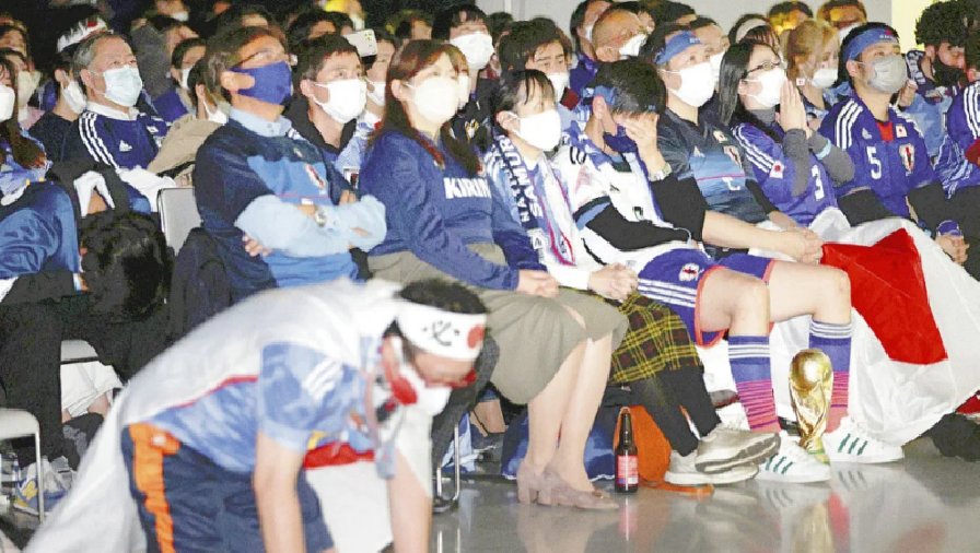 CĐV Nhật Bản phản ứng trái chiều sau khi bị Croatia loại khỏi World Cup 2022
