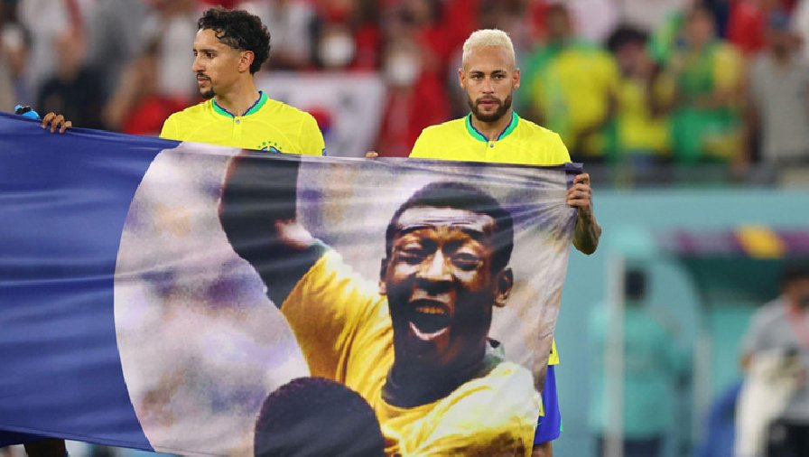 ĐT Brazil tri ân 'Vua bóng đá' Pele sau chiến thắng trước Hàn Quốc