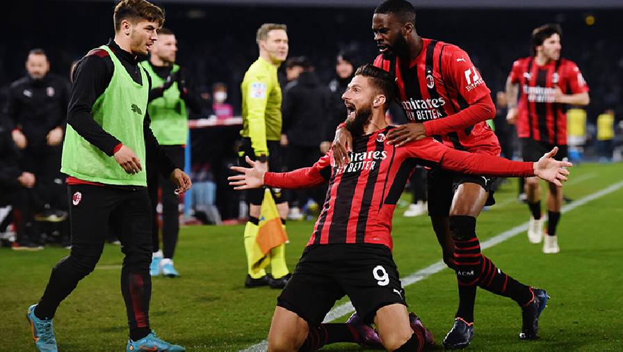 Giroud ghi bàn đả bại Napoli, AC Milan trở lại ngôi đầu Serie A