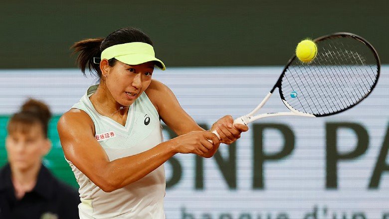 Tay vợt Nhật Bản hạ đẹp Raducanu trong lần đầu dự Indian Wells Masters