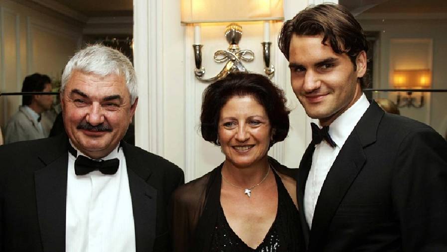 Cha mẹ từng xấu hổ vì Federer