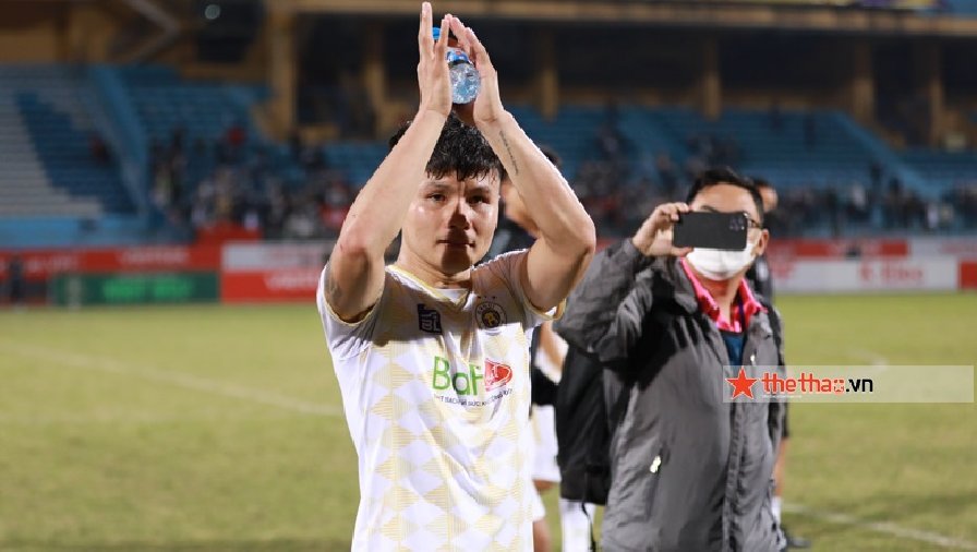 Quang Hải sẽ trở thành cầu thủ Việt Nam thứ 2 được CĐV dựng tifo trong trận đấu