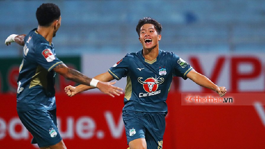 Quốc Việt được thưởng 50 triệu đồng sau bàn thắng đầu tiên tại V.League