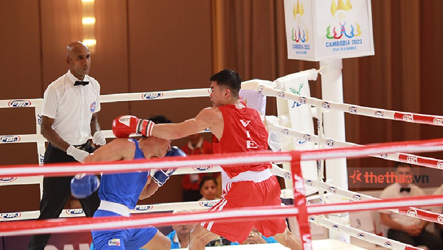 Nguyễn Văn Đương đang thắng điểm khi bị xử thua võ sĩ Philippines