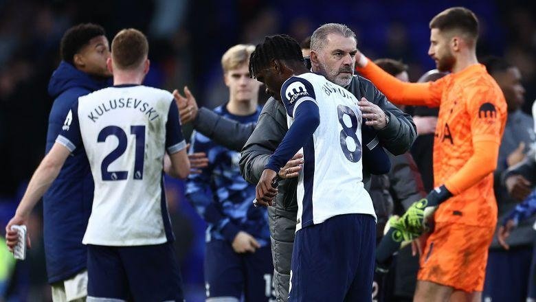 Cầu thủ phẫn nộ vì Postecoglou bị sa thải, Tottenham nguy cơ mất kiểm soát hậu trường