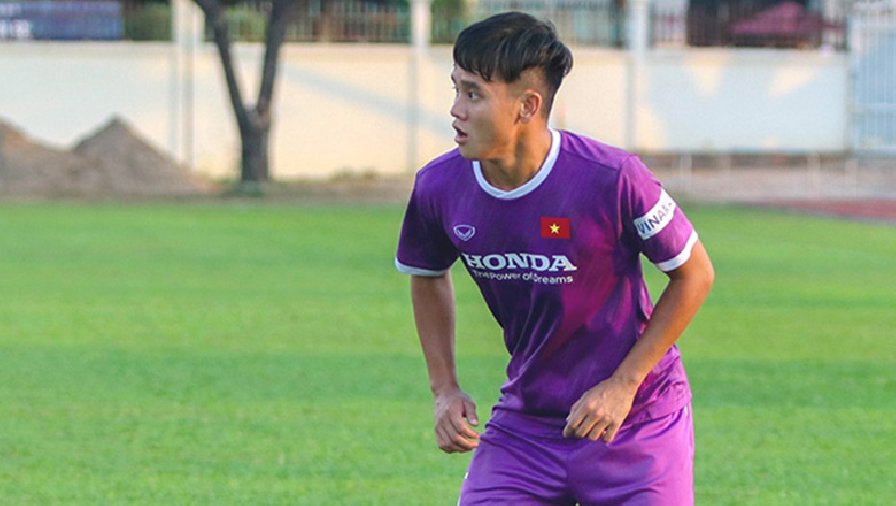 Hậu vệ 'quay xe' với Hà Nội FC lần đầu được gọi lên tuyển Việt Nam