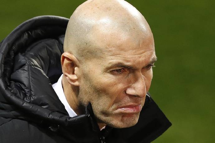 Real Madrid khủng hoảng lực lượng nghiêm trọng: Chỉ còn 12 người đủ sức ra sân