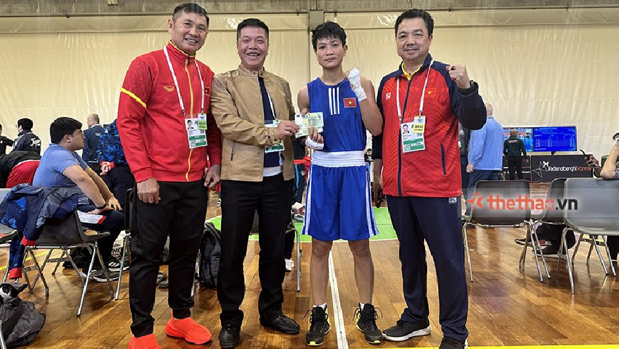 Kim Ánh được thưởng nóng sau trận thắng ấn tượng ở vòng loại Olympic môn Boxing