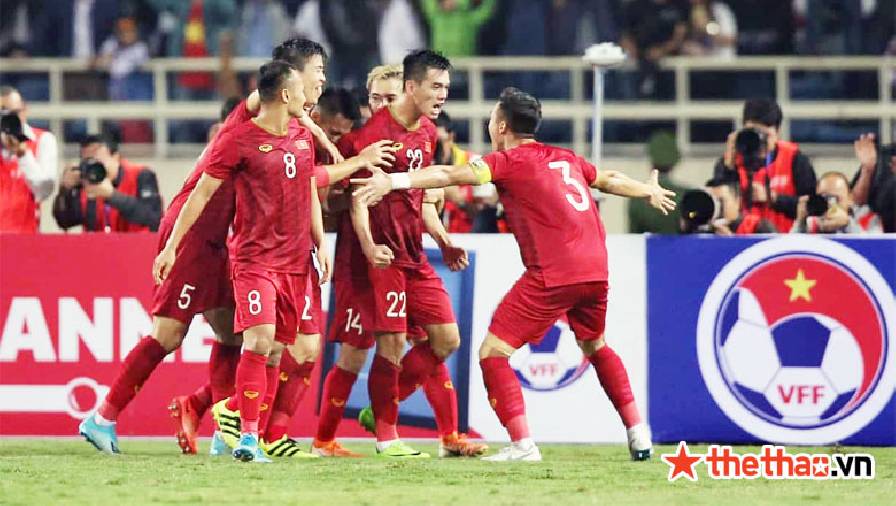 Thăng hạng FIFA, ĐT Việt Nam tiến gần kỷ lục cách đây 23 năm