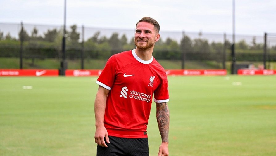 Mac Allister chính thức gia nhập Liverpool, tiếp quản áo số 10