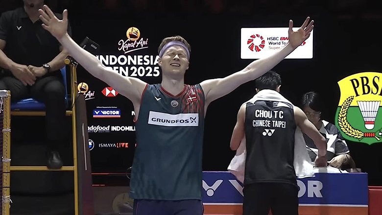 Anders Antonsen hạ Chou Tien Chen, vô địch Indonesia Mở rộng