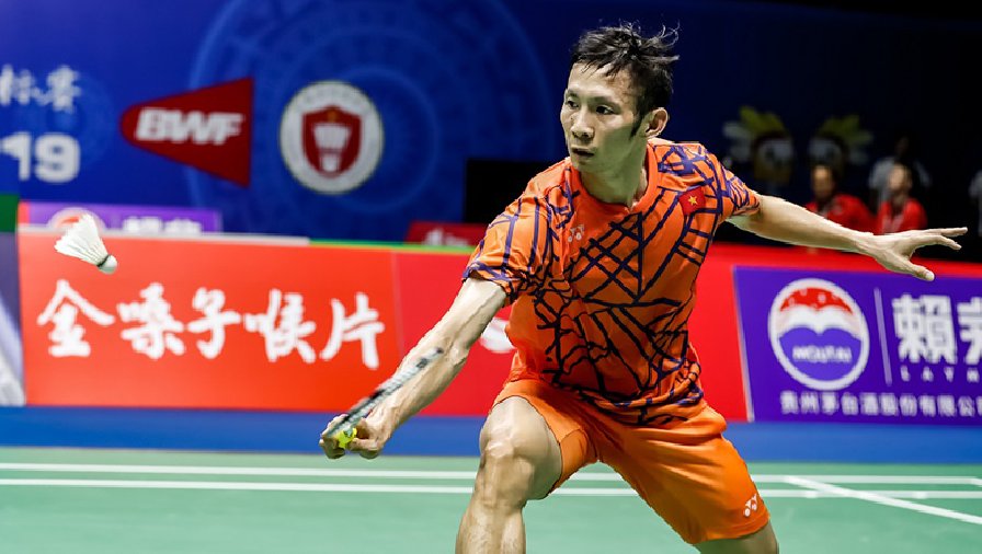 Tiến Minh thắng đối thủ kém mình 22 tuổi ở vòng 2 Vietnam International