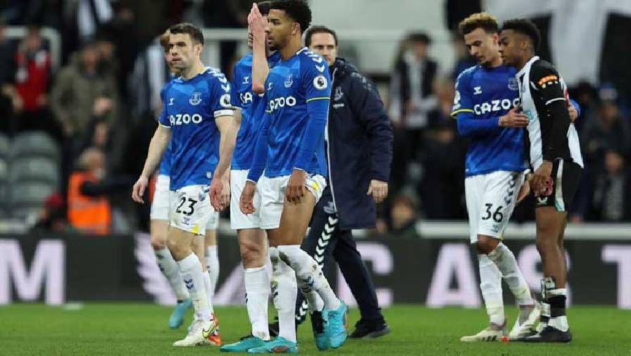 Everton thua thảm trong trận đầu tiên dưới thời Lampard ở Ngoại hạng Anh