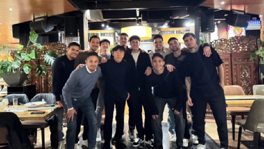 HLV Shin Tae Yong ăn tối cùng các cầu thủ nhập tịch ở châu Âu, quyết tâm tìm ‘họng pháo’ đấu Việt Nam
