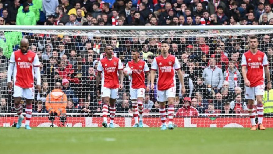 Arsenal để thua 1-2 trước Brighton, lỡ cơ hội lọt vào top 4 Ngoại hạng Anh